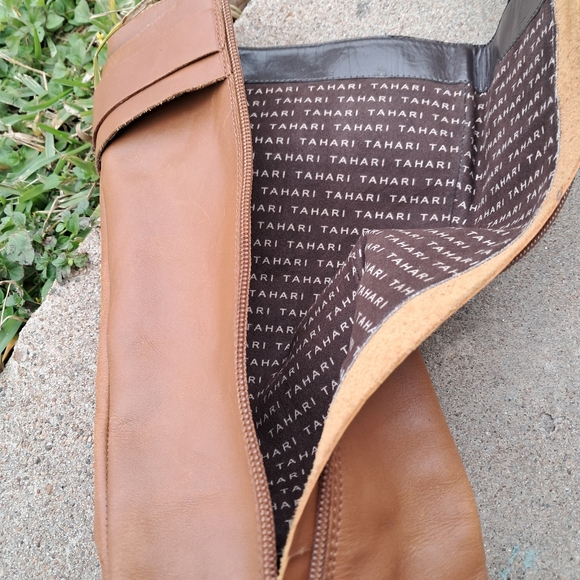 TAHARI KALEY LEATHER BOOTS WOMEN SIZE 6.5 M BROWN - Picture 9 of 9